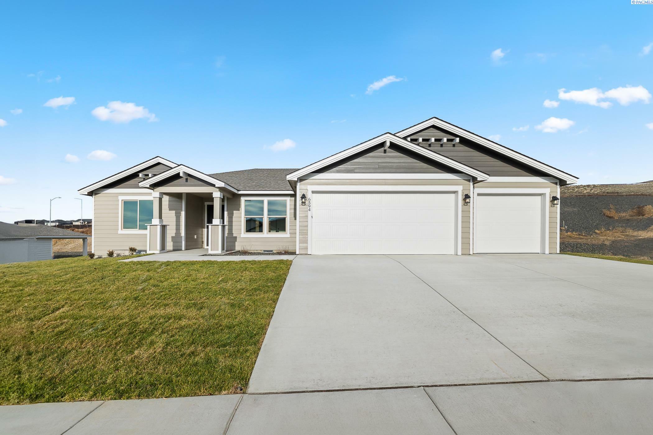 6594 W 30th Pl  Kennewick WA 99338 photo