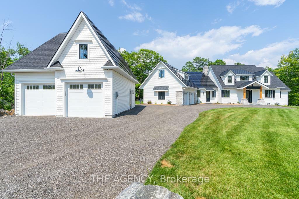 Property Photo: 3524 Isla Way ON L0K 1S0