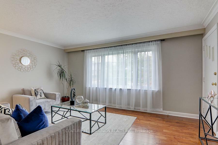 223 Willowdale Ave  Toronto ON M2N 4Z4 photo
