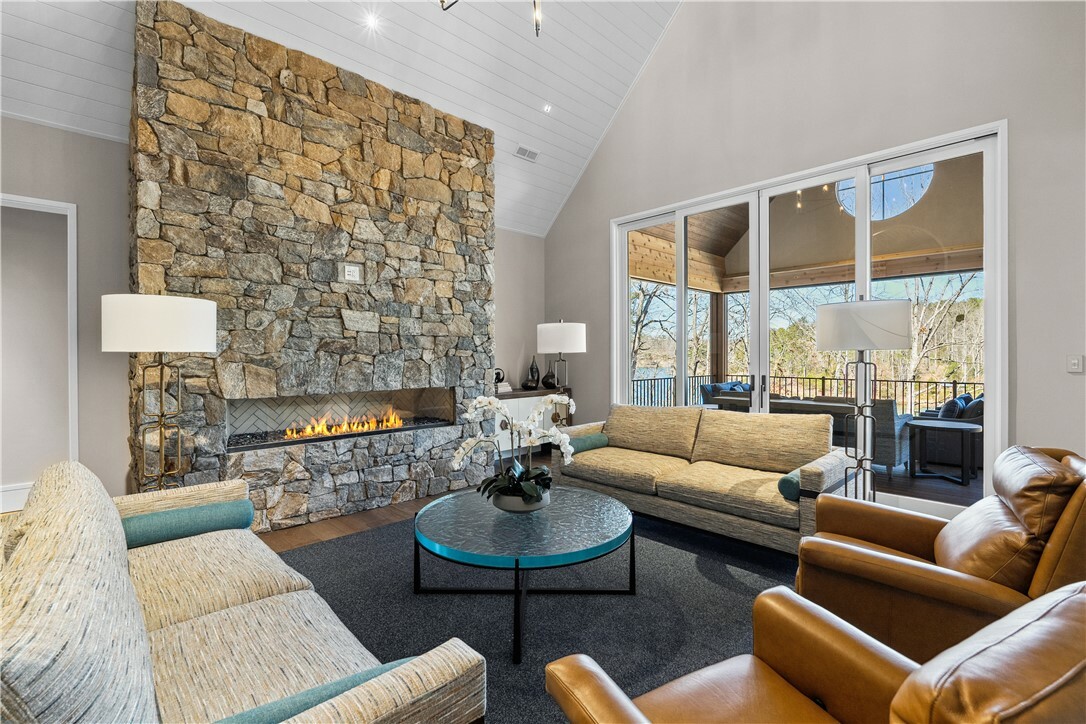 Property Photo:  108 Ivey Hollow Court  SC 29682 