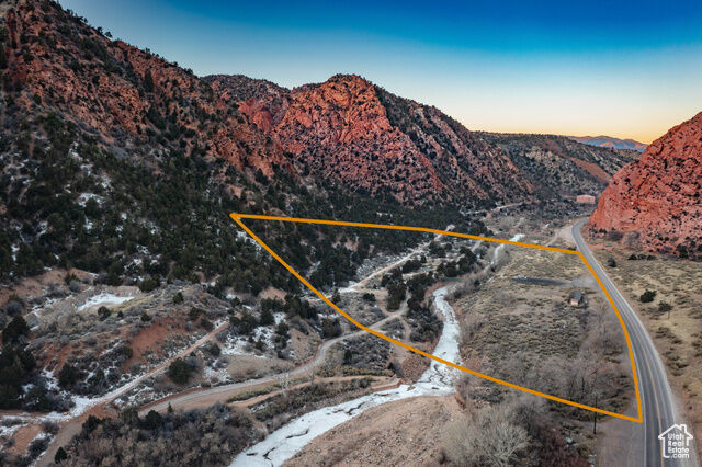 Property Photo: 1310 Highway UT 84720