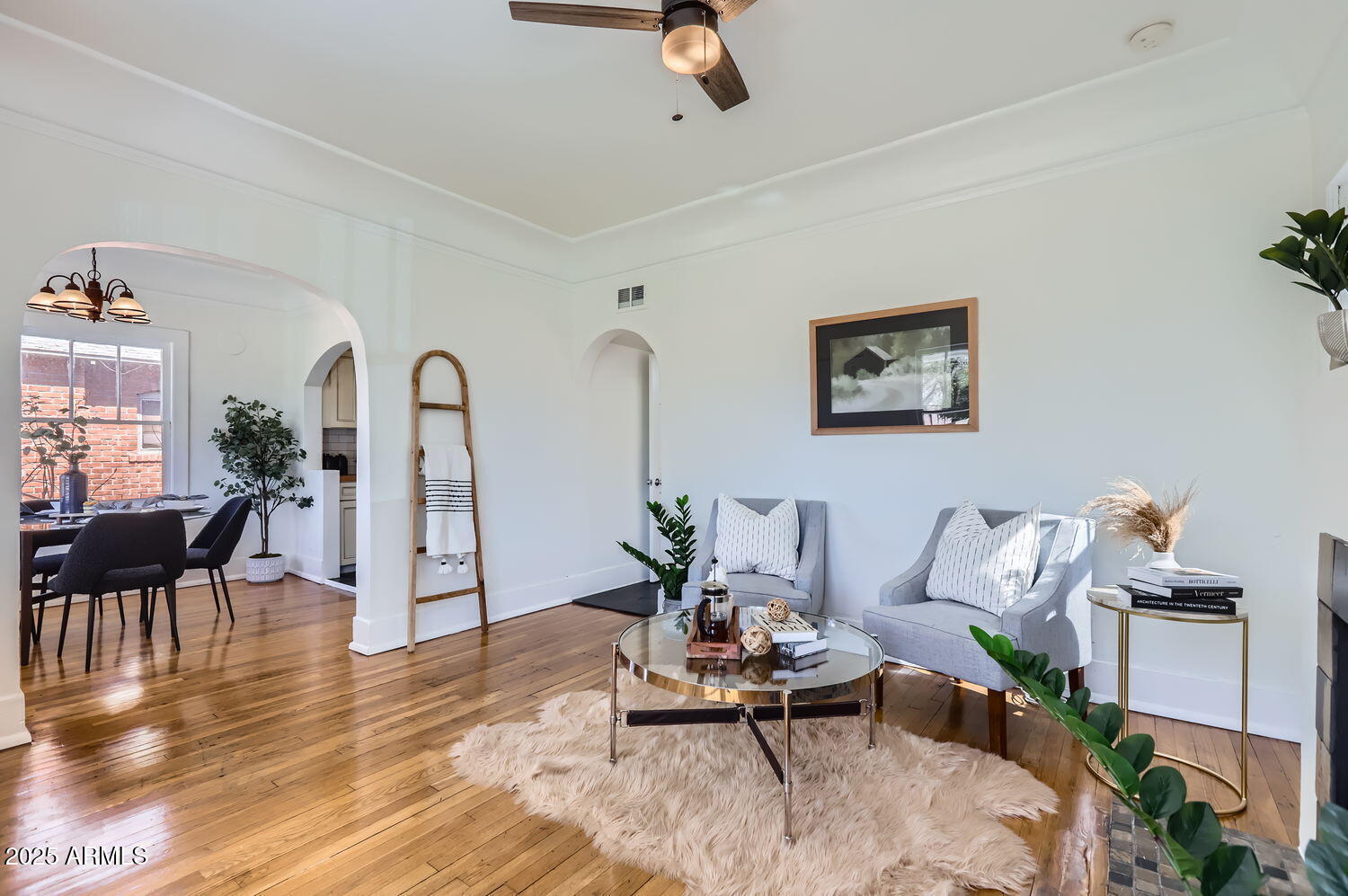 Property Photo:  2209 N 8th Street  AZ 85006 