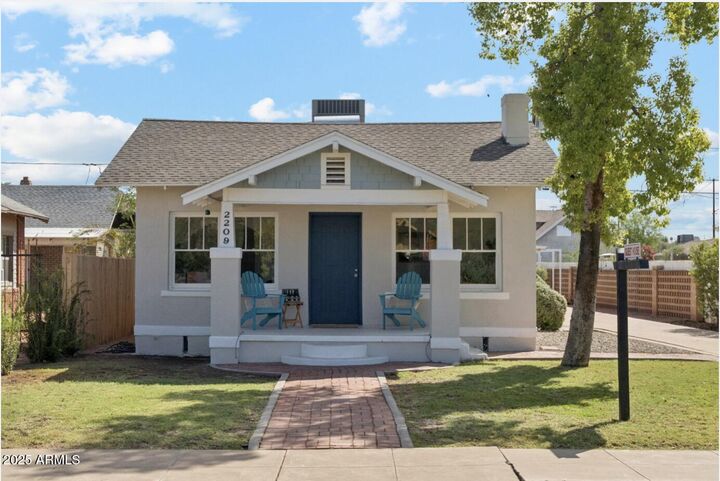Property Photo: 2209 N 8th Street AZ 85006