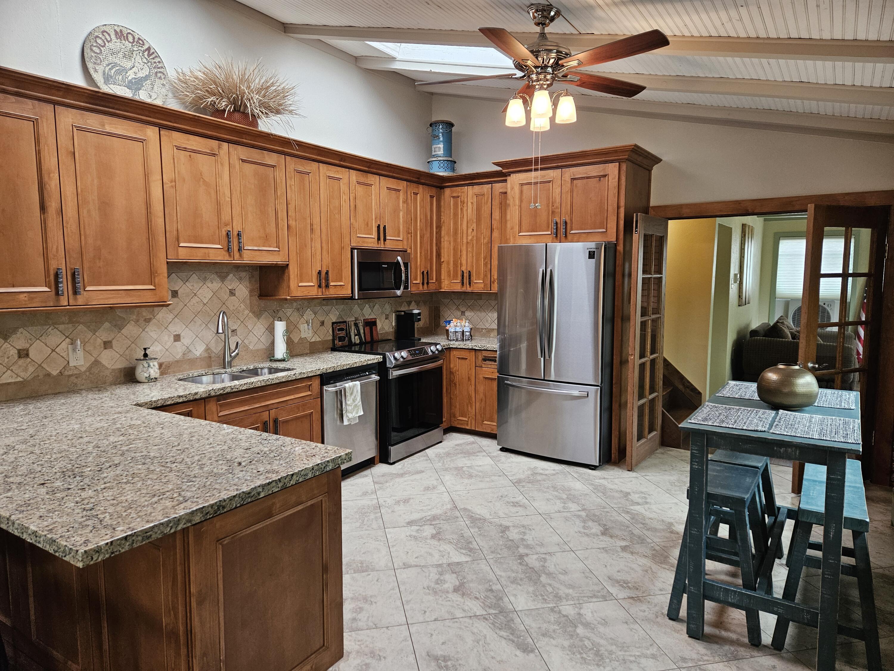 Property Photo:  4214 Cypress Street  AZ 85544 