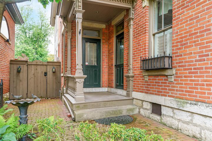 Property Photo:  37 Stewart Avenue  OH 43206 