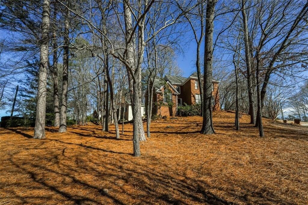 Property Photo:  610 Summertree Court SE  GA 30126 