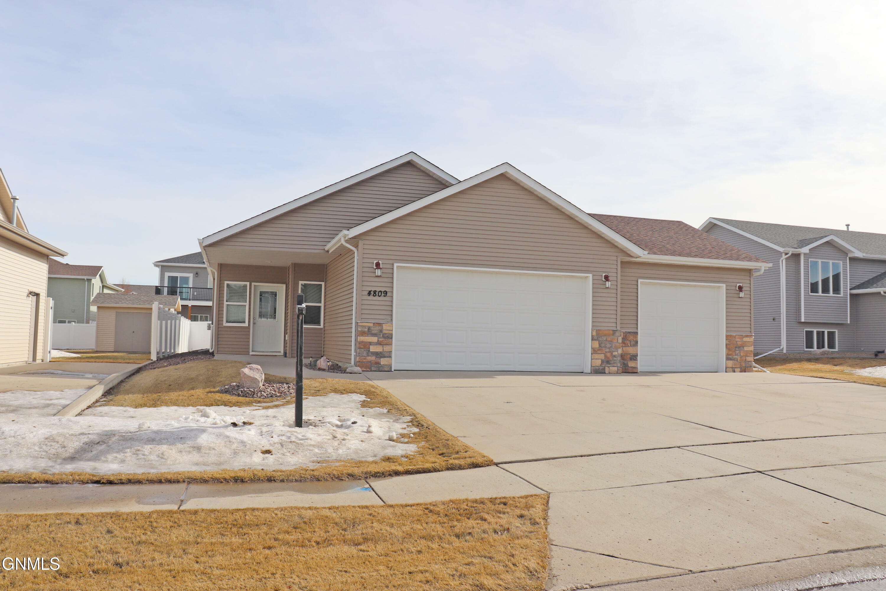 4809 Coleman Street  Bismarck ND 58503 photo