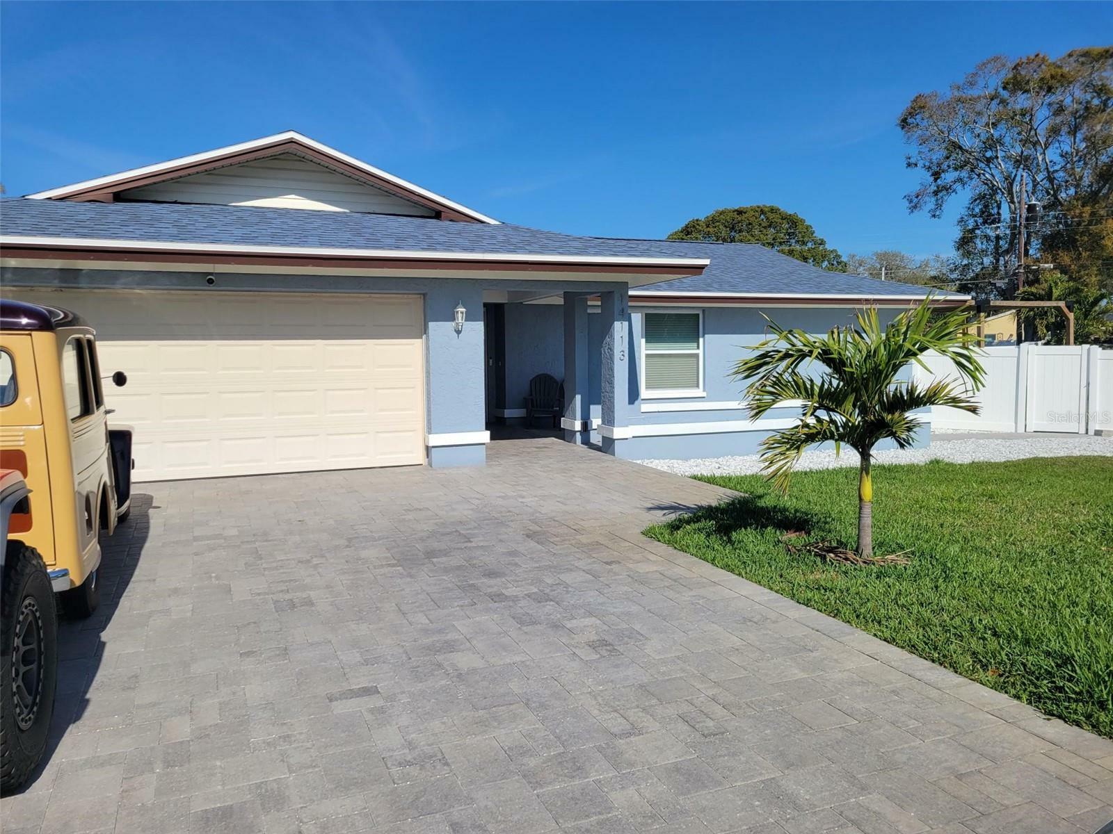 Property Photo:  14113 Cook Drive  FL 33774 