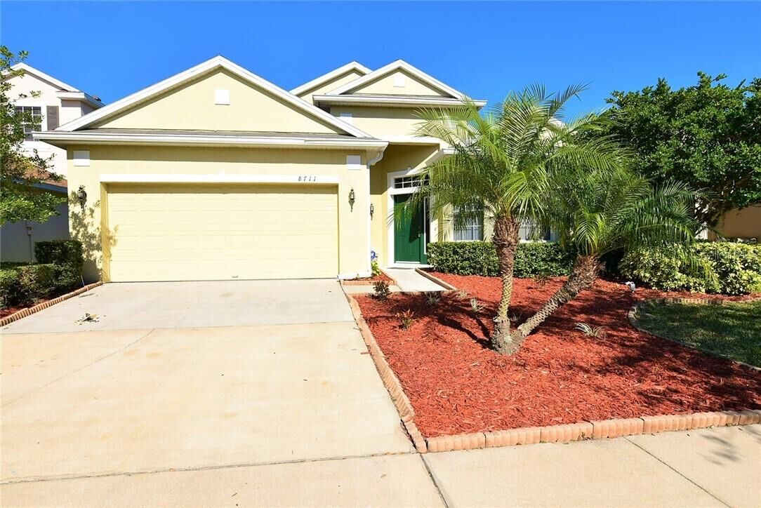 Property Photo: 8711 Hastings Beach Boulevard FL 32829