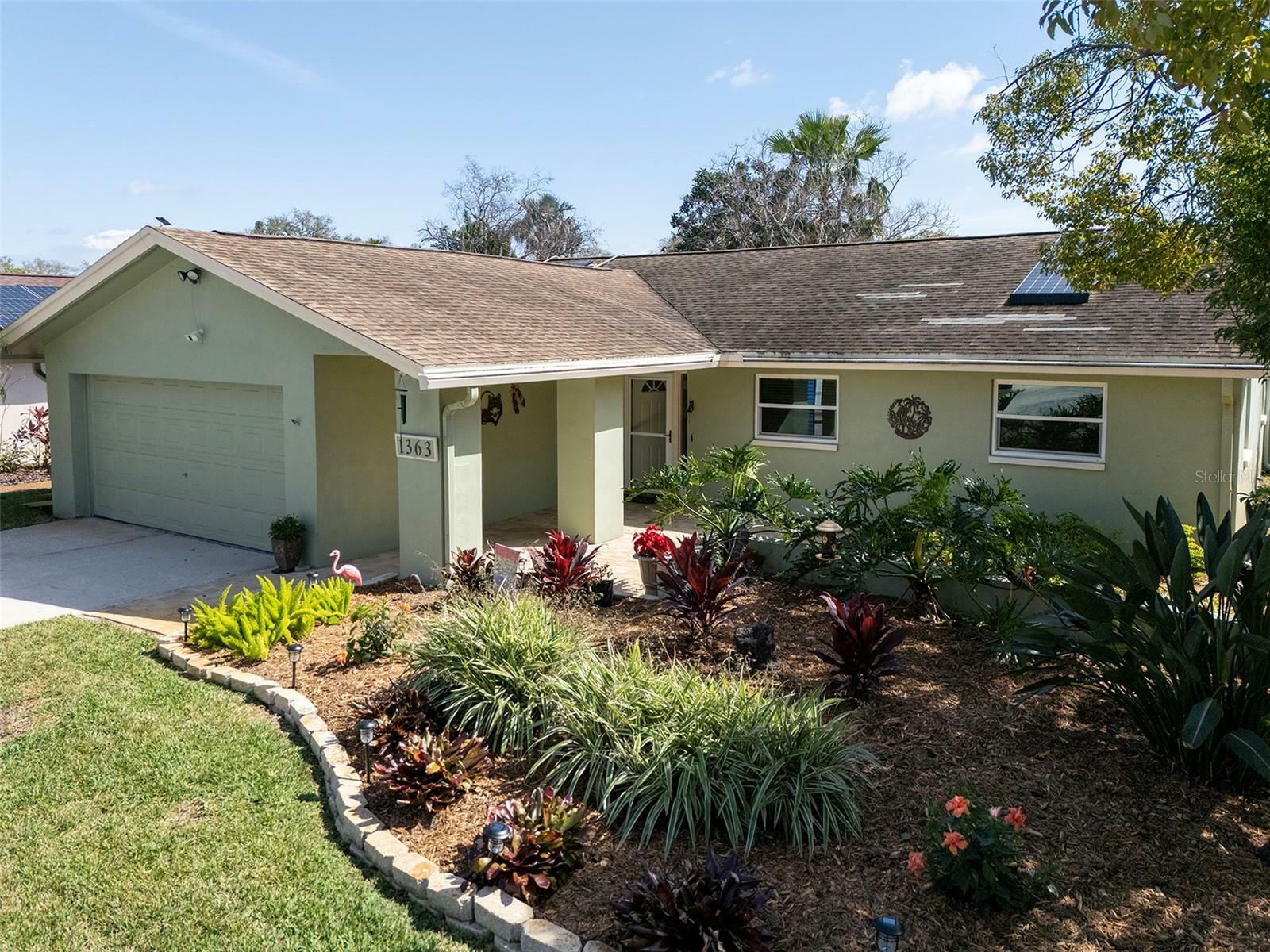 Property Photo:  1363 Overlea Drive  FL 34698 