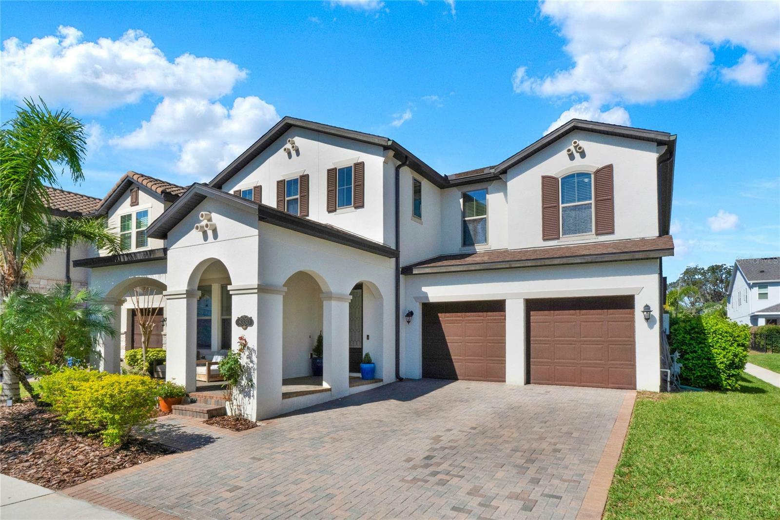 Property Photo: 8330 Vivaro Isle Way FL 34786