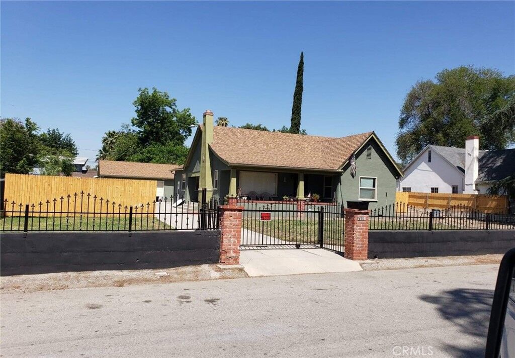 Property Photo: 7118 Tippecanoe Avenue CA 92404