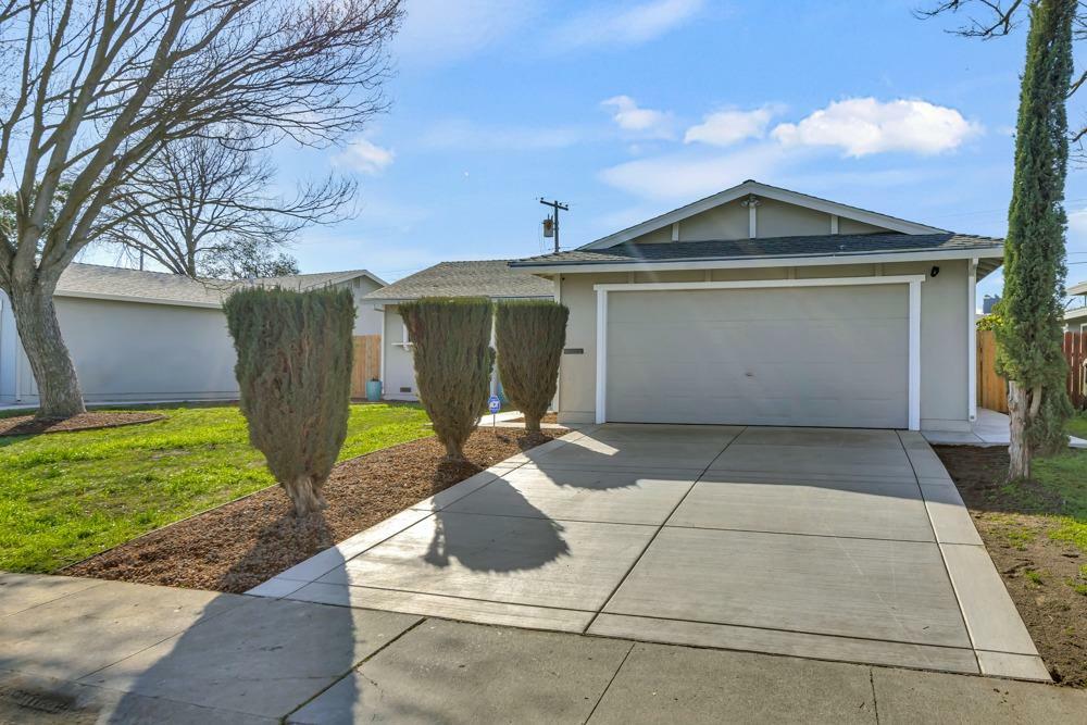 Property Photo:  1524 71st Avenue  CA 95832 