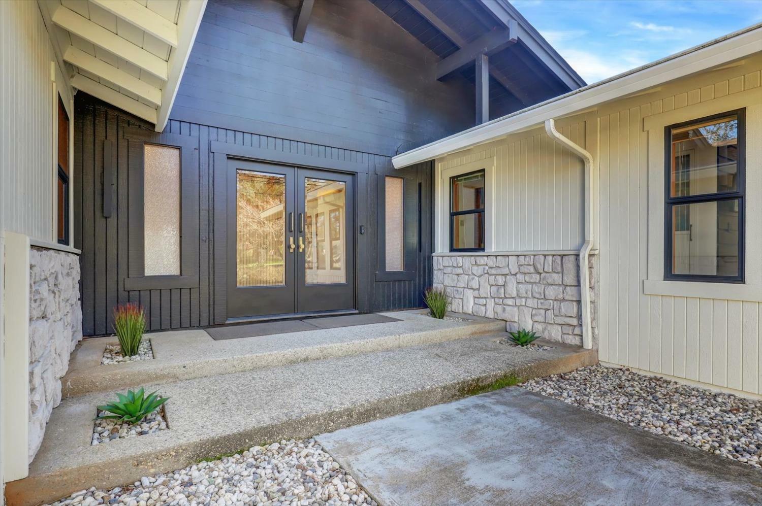 Property Photo: 18962 Lake Forest Drive CA 95946