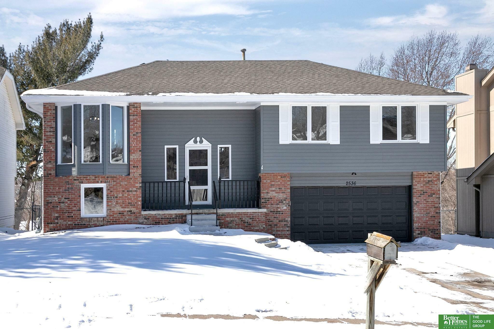 Property Photo: 2536 S 153 Circle NE 68144