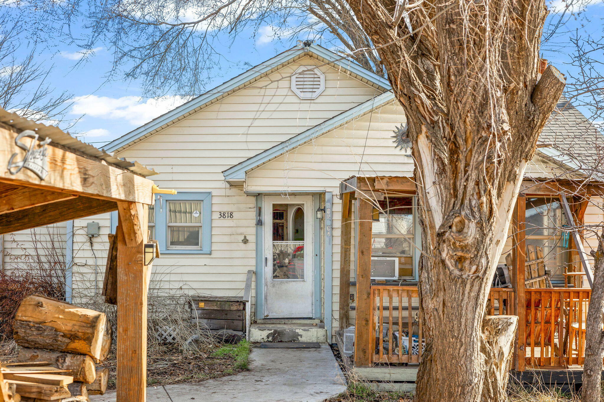 Property Photo: 3818 NW Lamonta Road OR 97754