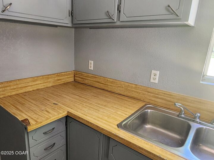 Property Photo:  29060 Main Street  MO 65745 