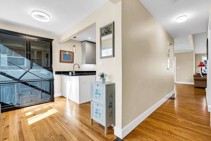 Property Photo: 53 Flint Pond Dr 53 MA 01536