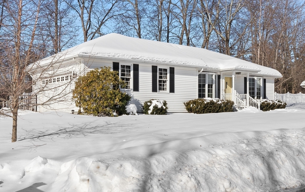 Property Photo:  8 Silver Birch Lane  MA 01832 