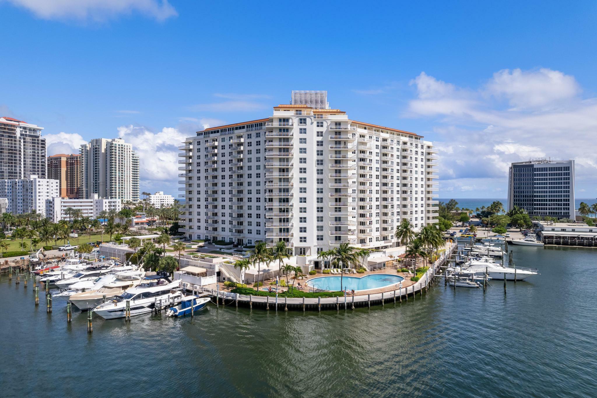 Property Photo:  1 Las Olas Circle 108  FL 33316 