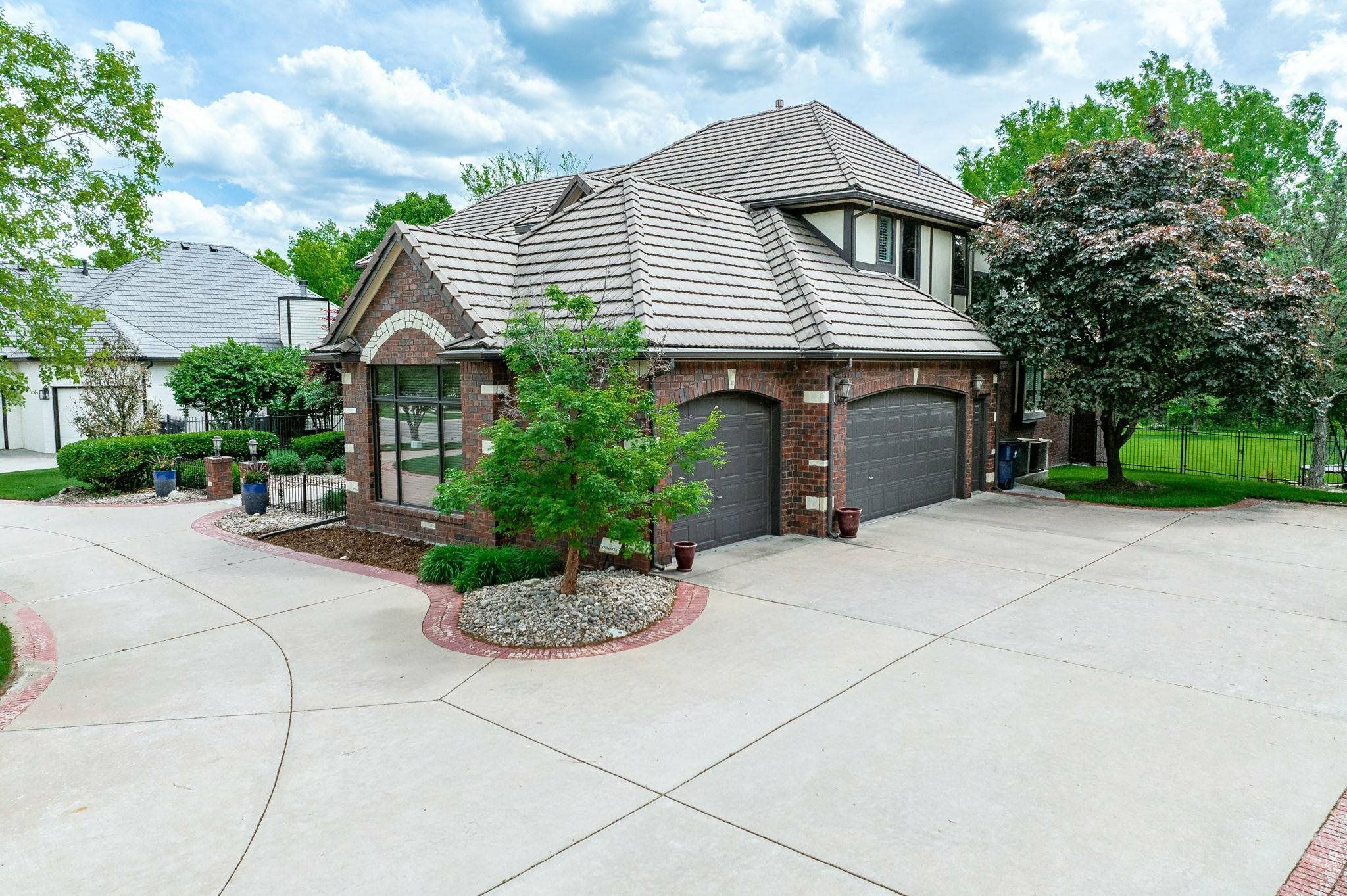 Property Photo:  1509 N Rocky Creek Rd  KS 67230 