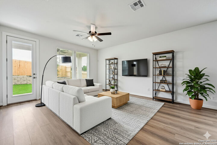 Property Photo:  6014 Calgary Park  TX 78233 