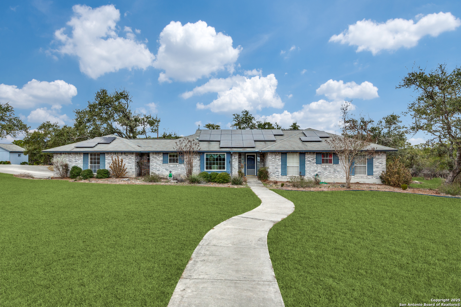Property Photo: 4421 Wind Valley TX 78261