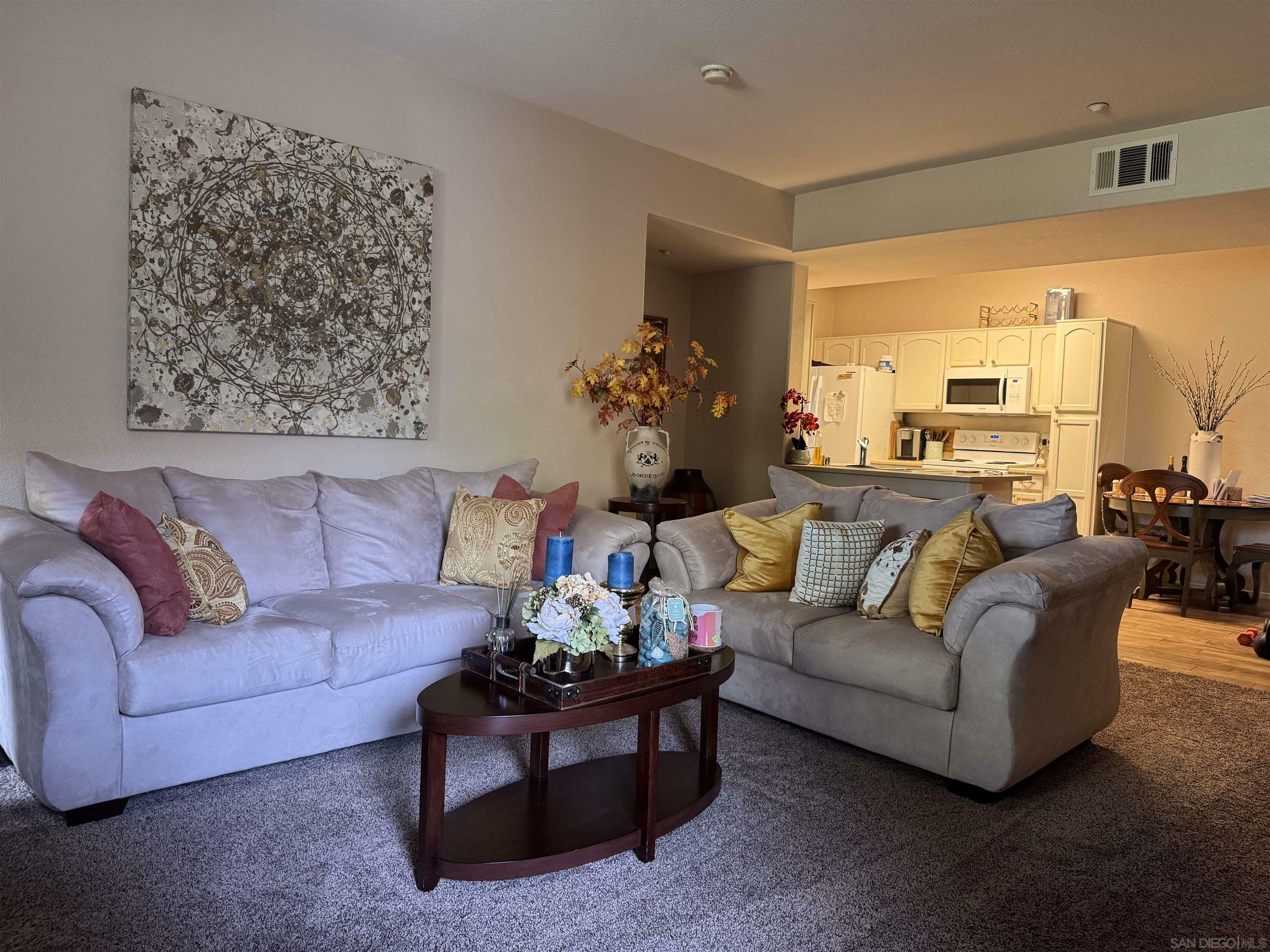 Property Photo: 41410 Juniper St 622 CA 92562