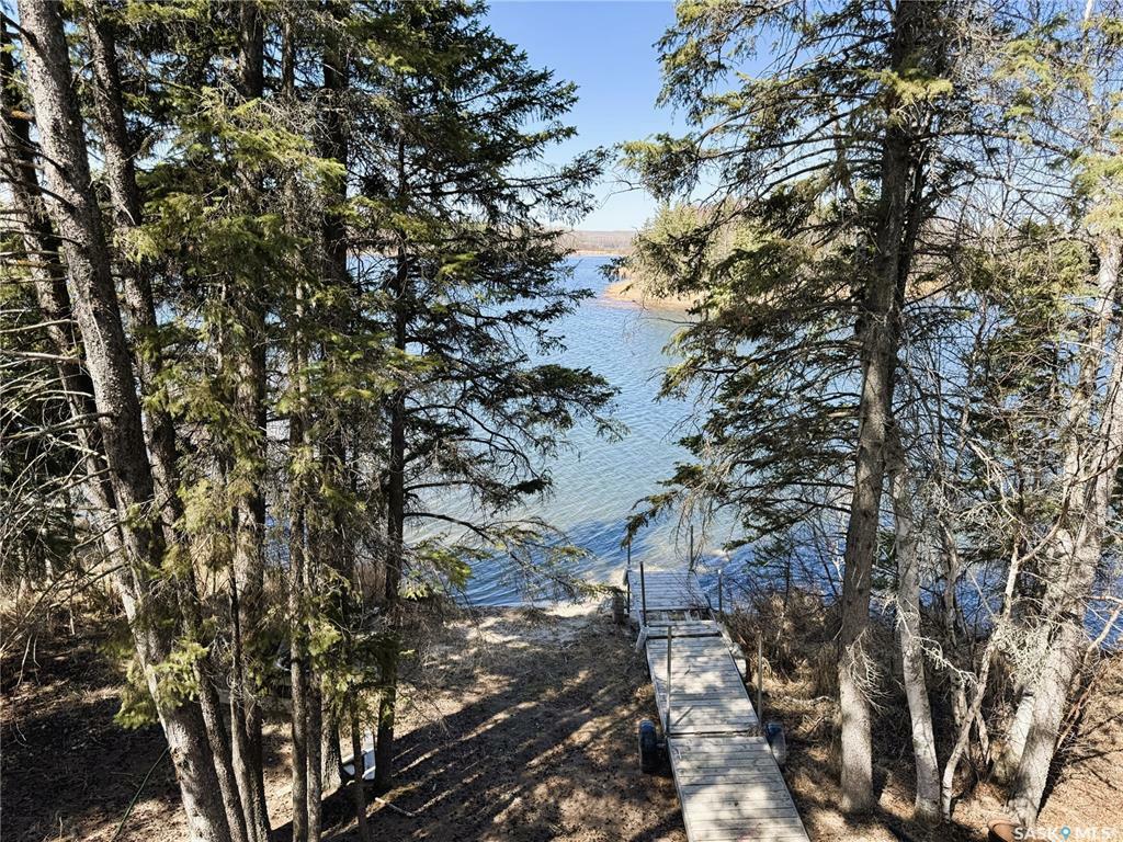 Property Photo:  152 Lakeshore Court  SK S0J 2G0 