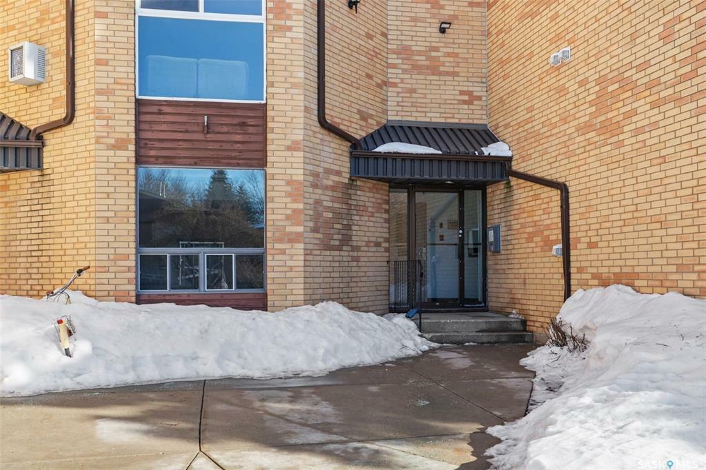 Property Photo:  415 Tait Court 201  SK S7H 5L3 