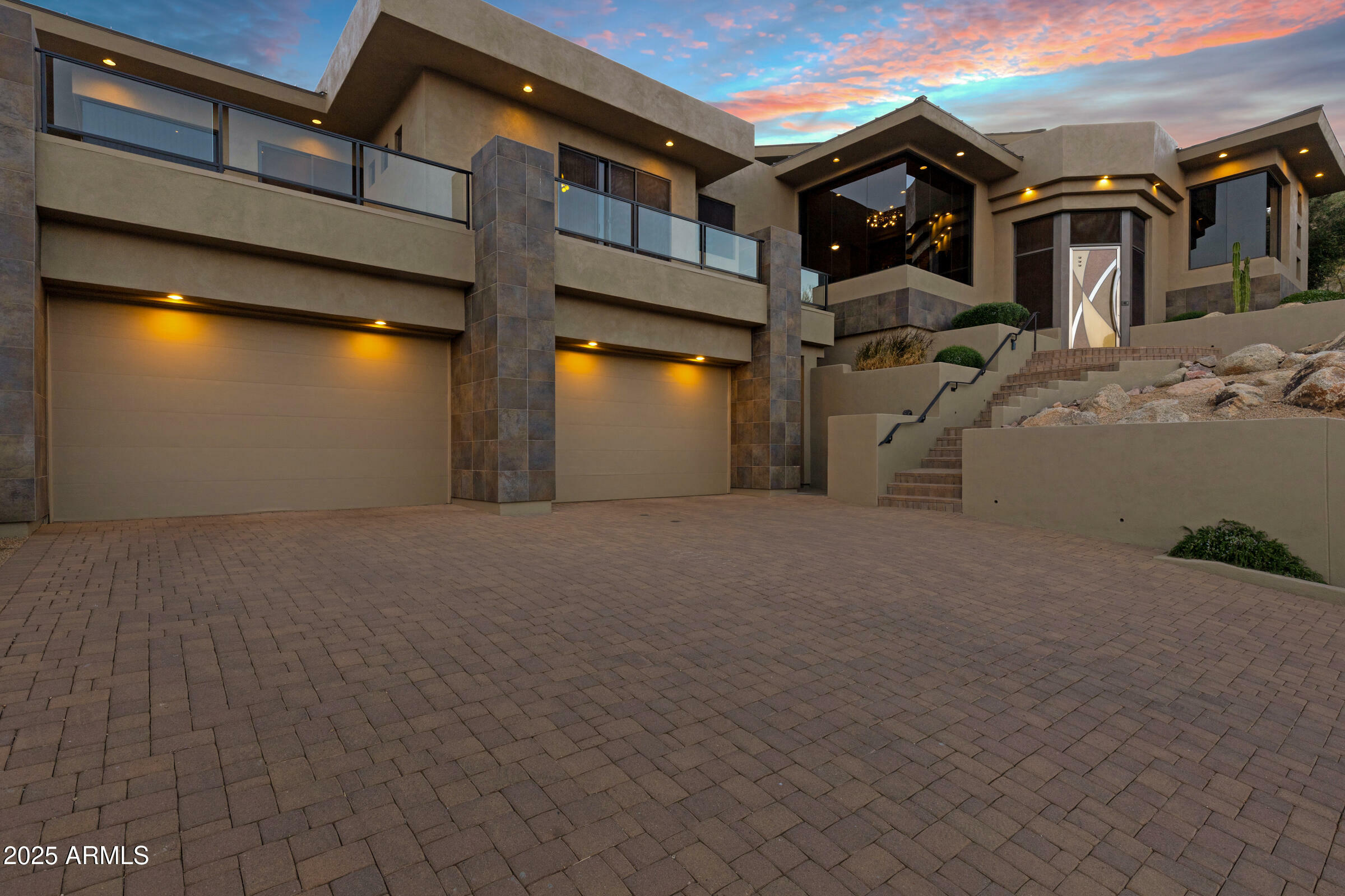 Property Photo: 14725 N Mariposa Court AZ 85268