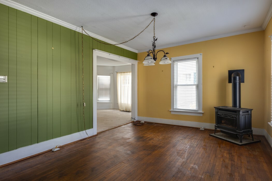 Property Photo: 903 W 1st Street NY 14905
