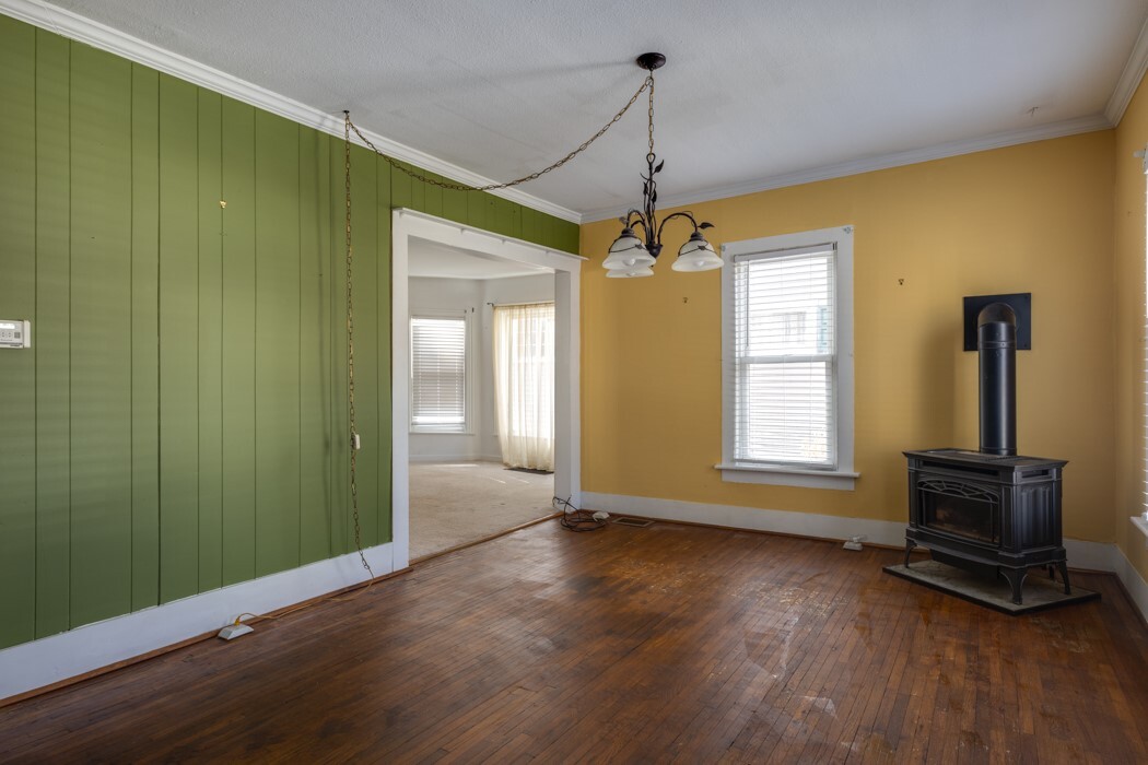 Property Photo: 903 W 1st Street NY 14905