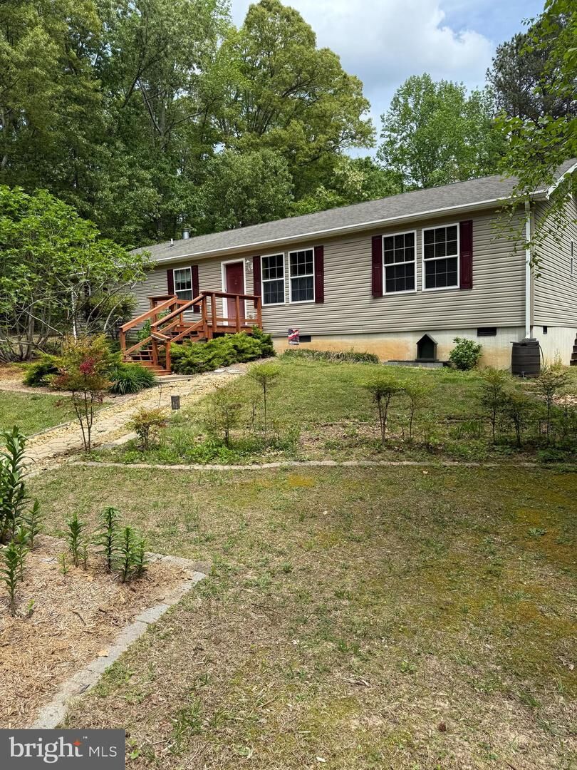 Property Photo: 256 Pierce Creek Landing VA 22520