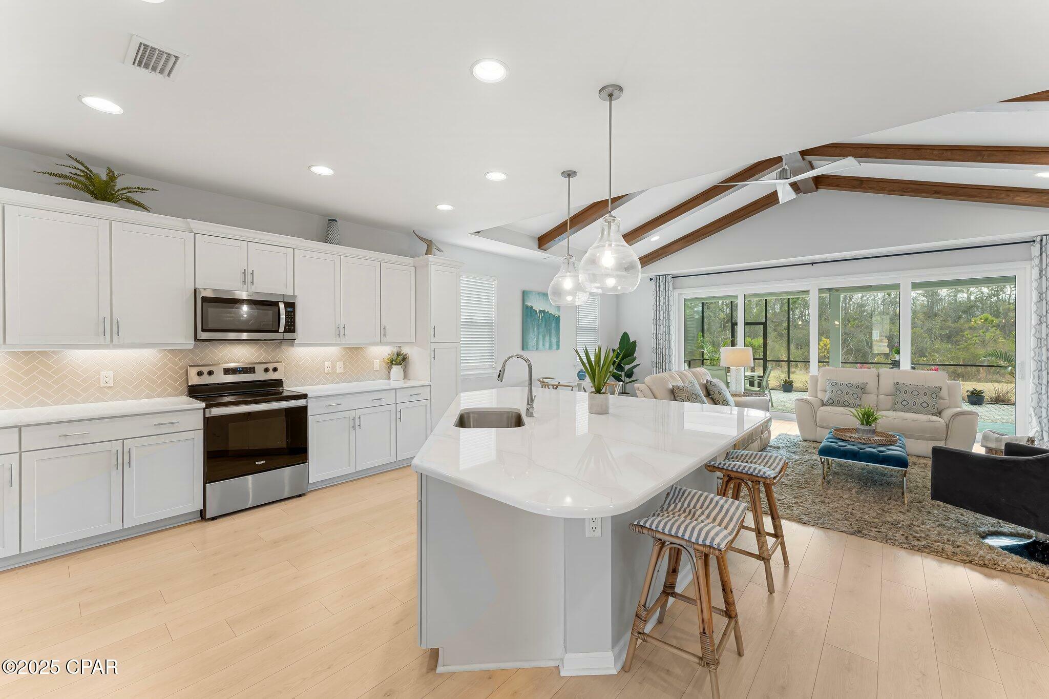 Property Photo: 8434 Island Breeze Avenue FL 32413