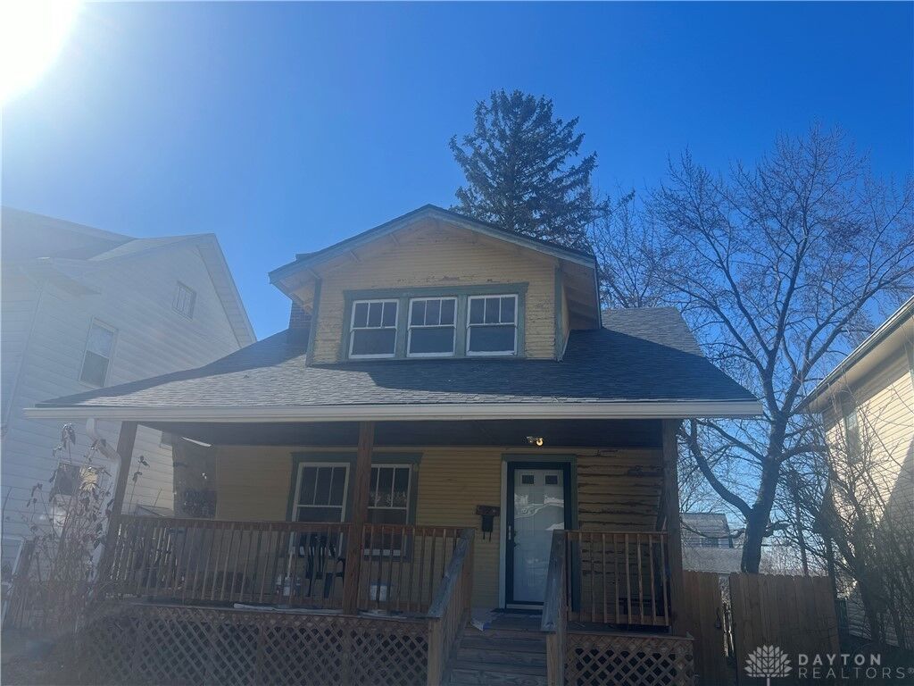 Property Photo:  19 S Quentin Avenue  OH 45403 