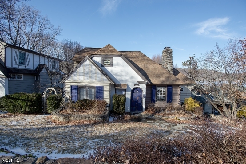 Property Photo: 84 Birch Pkwy NJ 07871