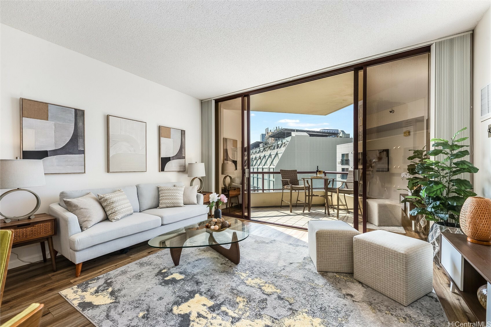 Property Photo: 725 Kapiolani Boulevard 702 HI 96813
