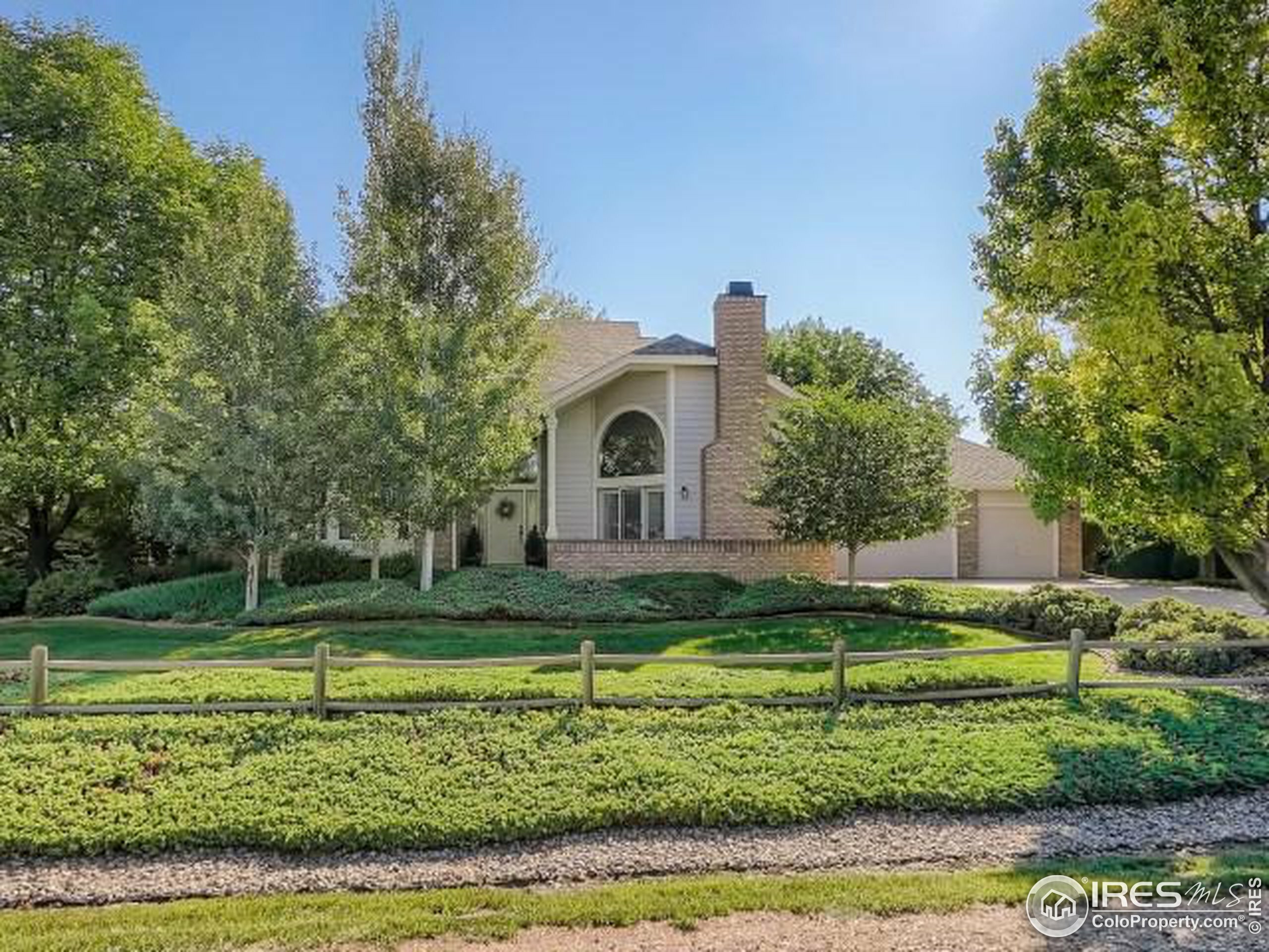 8130 Scenic Ridge Dr  Fort Collins CO 80528 photo