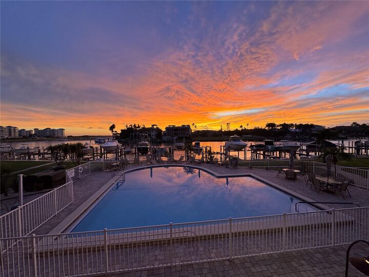 Property Photo:  936 Pinellas Bayway S T-7  FL 33715 