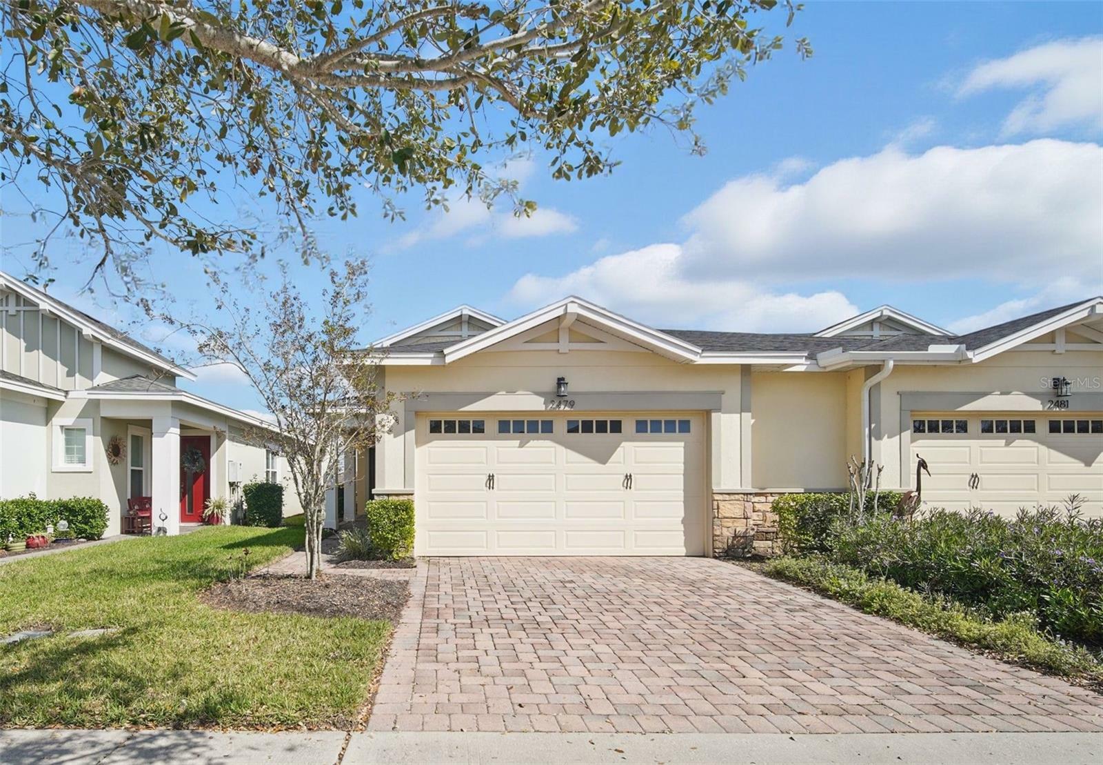 Property Photo:  2479 Datura Loop  FL 34772 