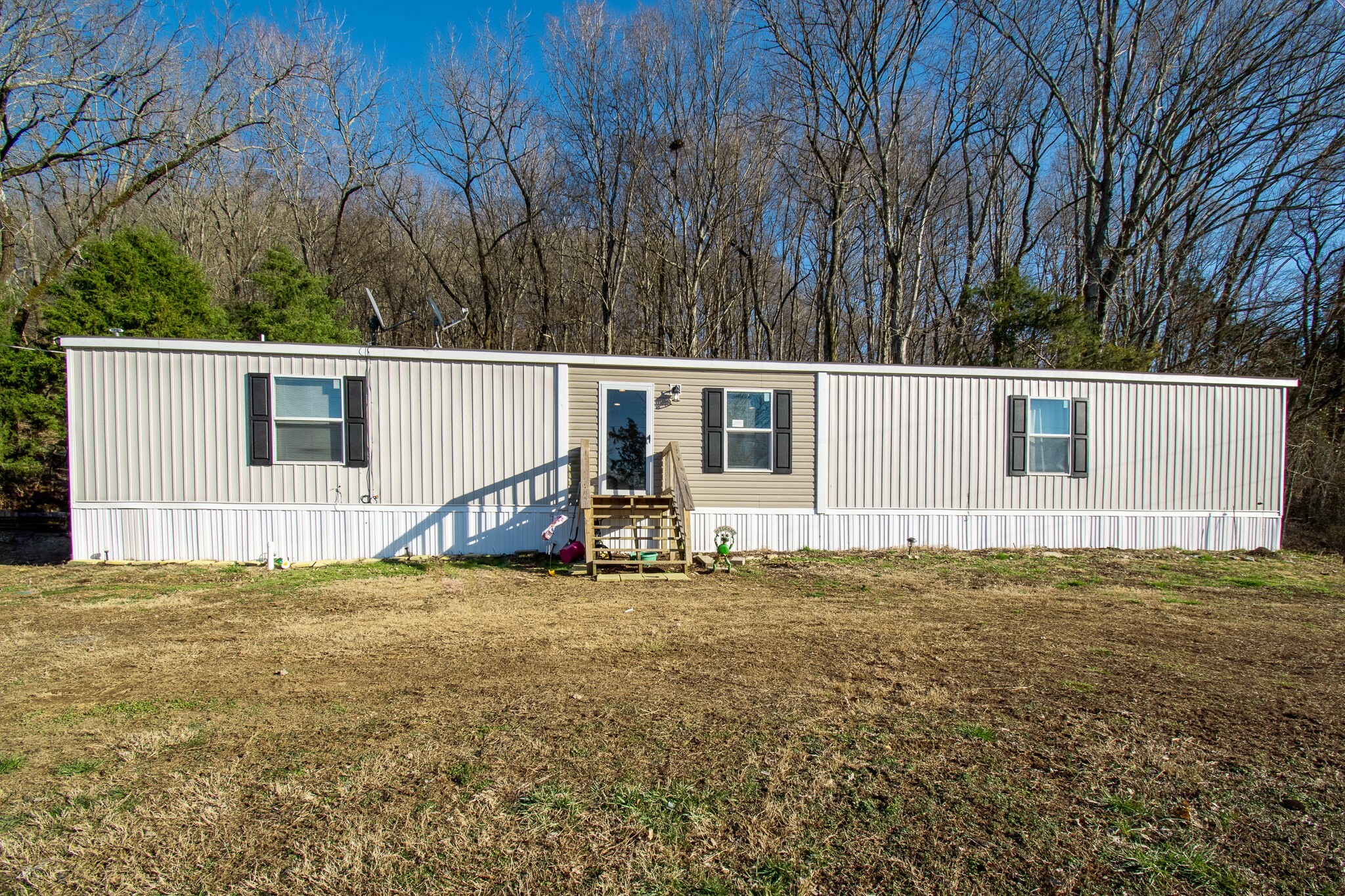 Property Photo:  1275 Chicken Creek Rd  TN 38478 