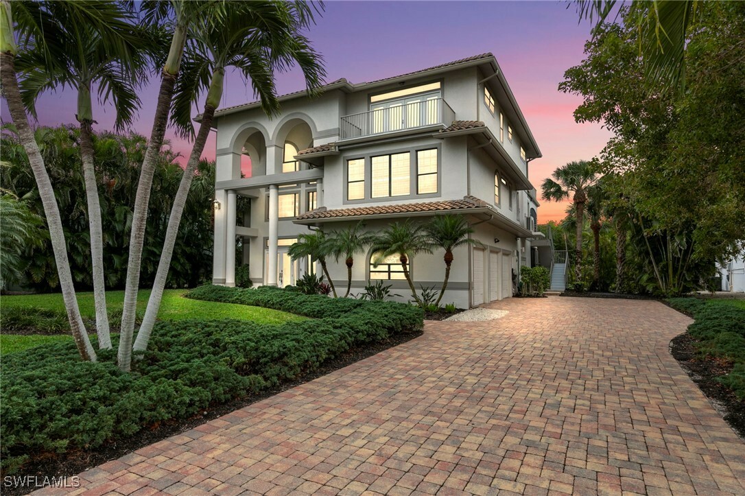 516 Spinnaker Drive  Marco Island FL 34145 photo
