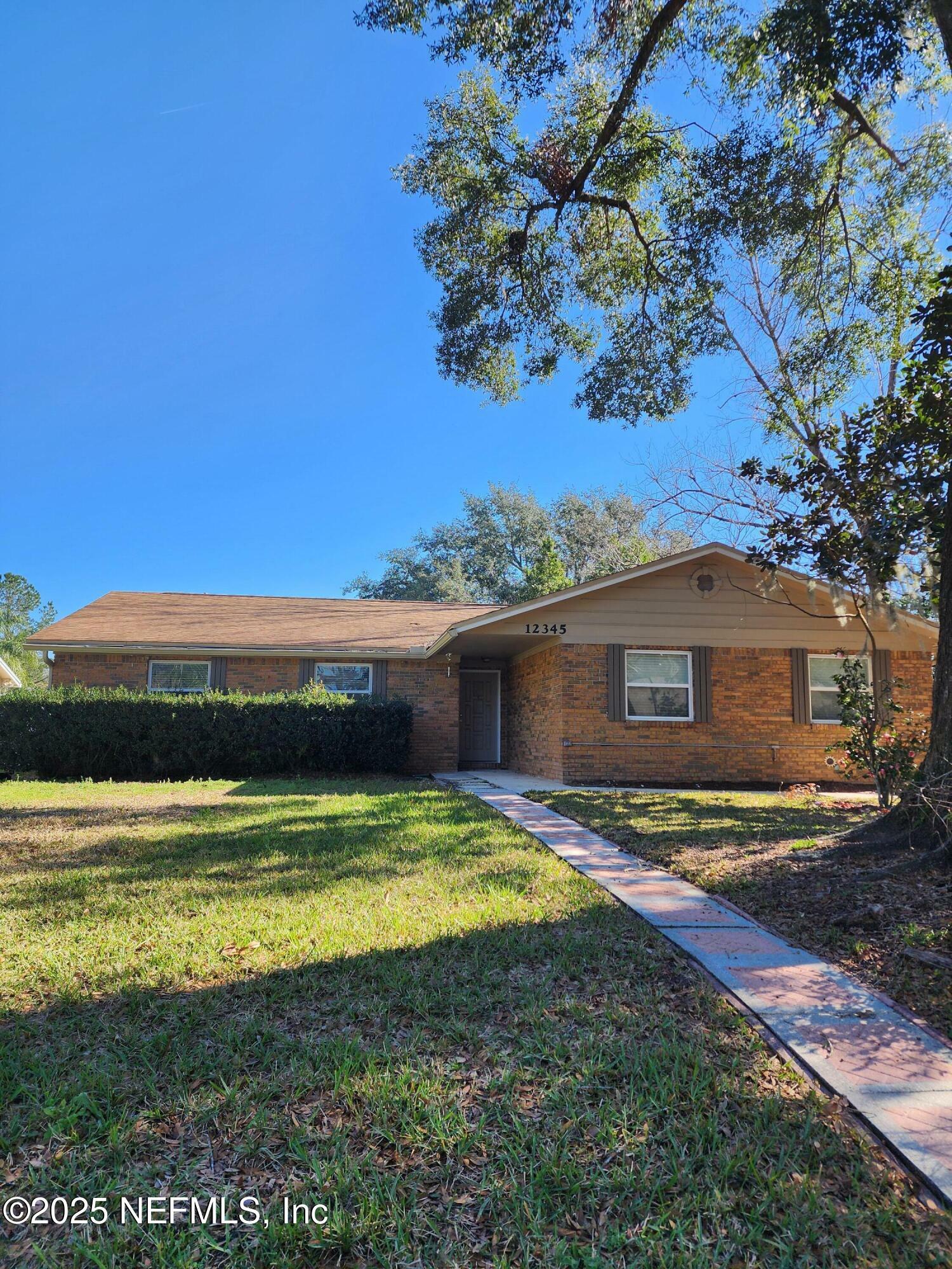 Property Photo:  12345 Cormorant Court  FL 32223 