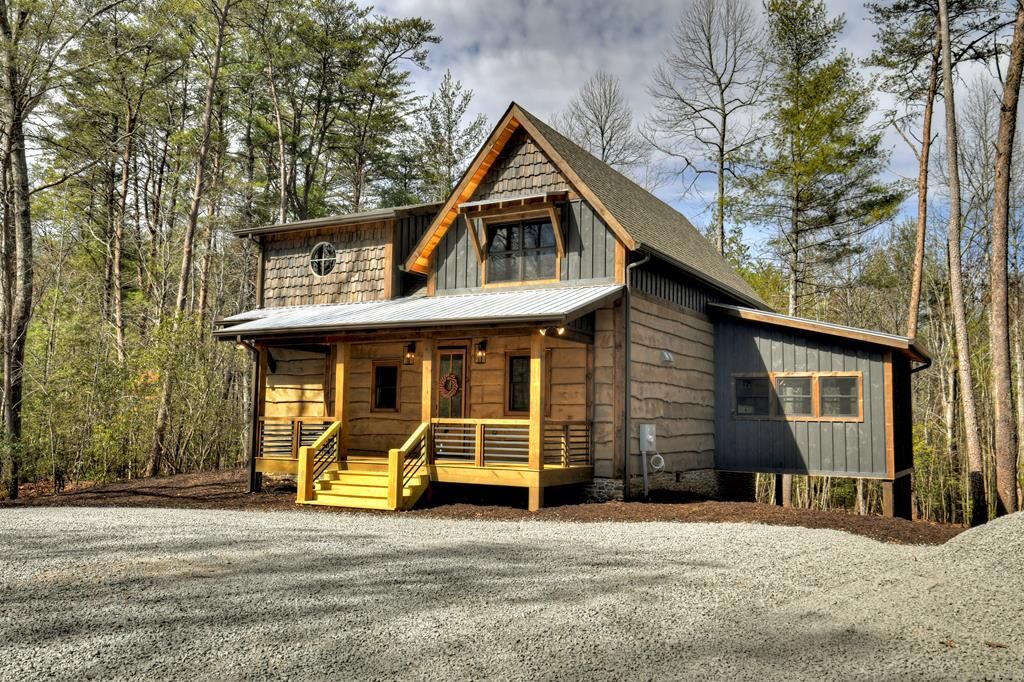 Property Photo:  2594 Hwy 2  GA 30513 