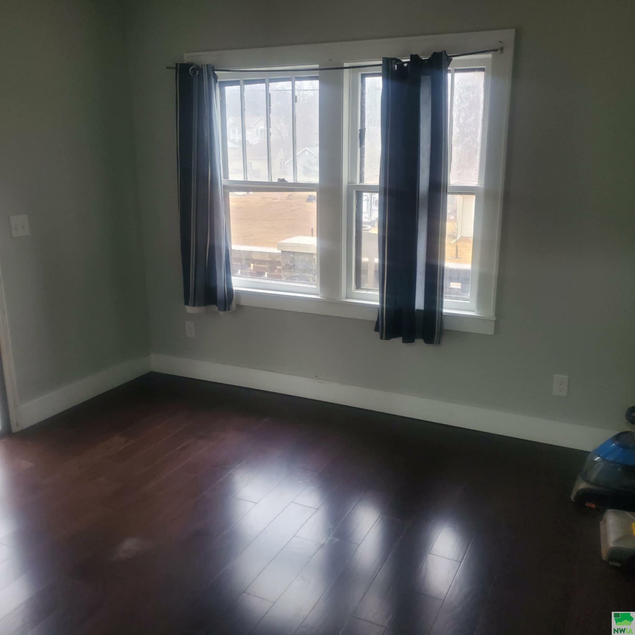 Property Photo: 2719 Lafayette St. IA 51104