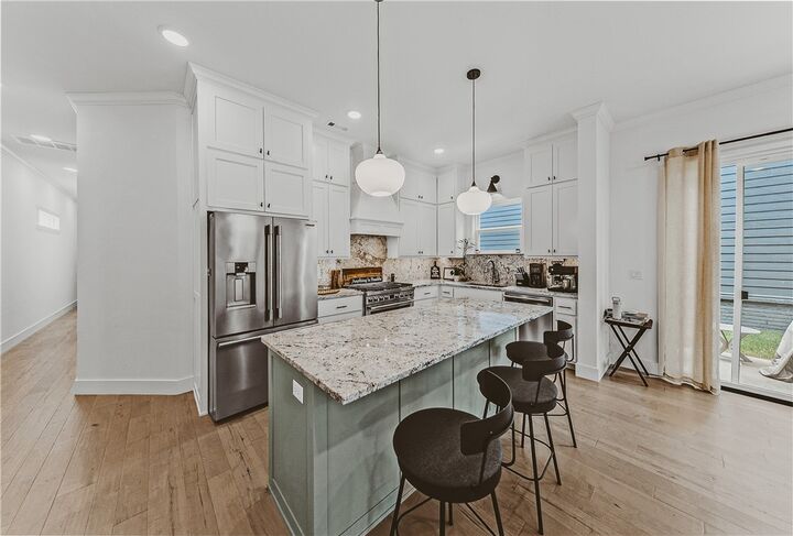 1019 N Main Street  Bentonville AR 72712 photo