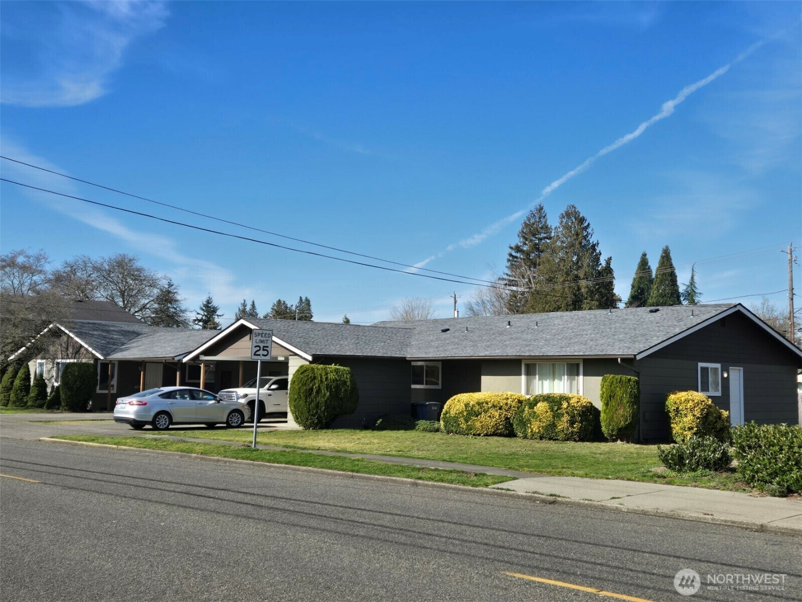 Property Photo: 1205 -1211 4th Avenue NW WA 98371
