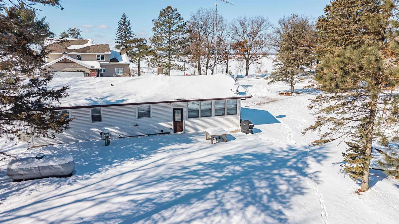 Property Photo: 1924 Goodin Road WI 53934