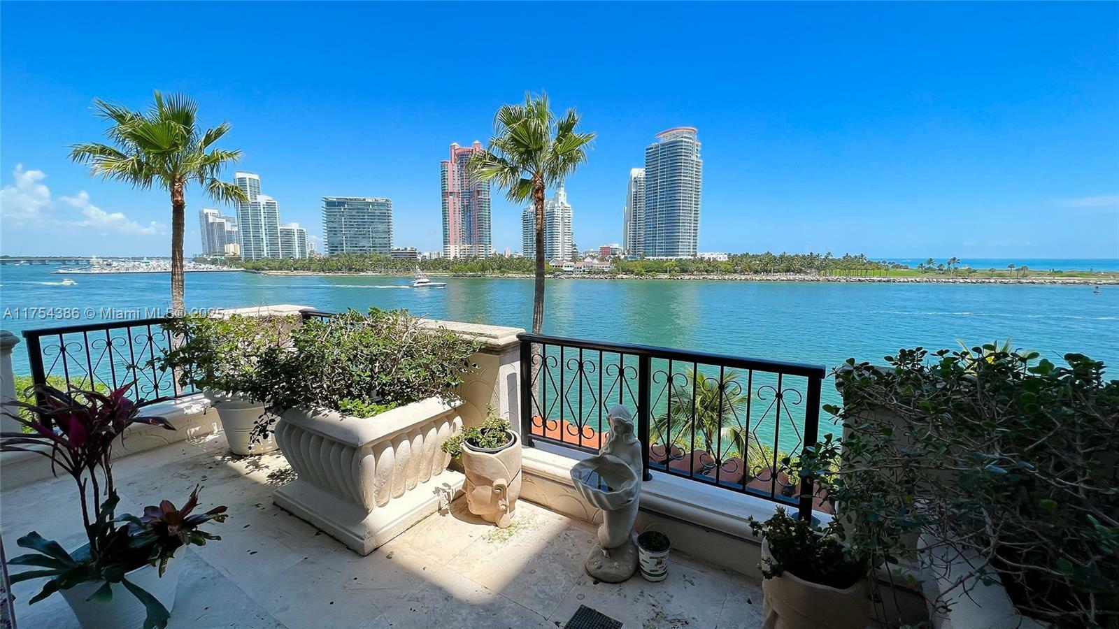 Property Photo:  7241 Fisher Island Dr 7241  FL 33109 